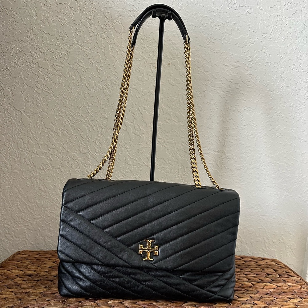 TORY BURCH Kira Chevron Quilted Leather Large Shoulder Bag